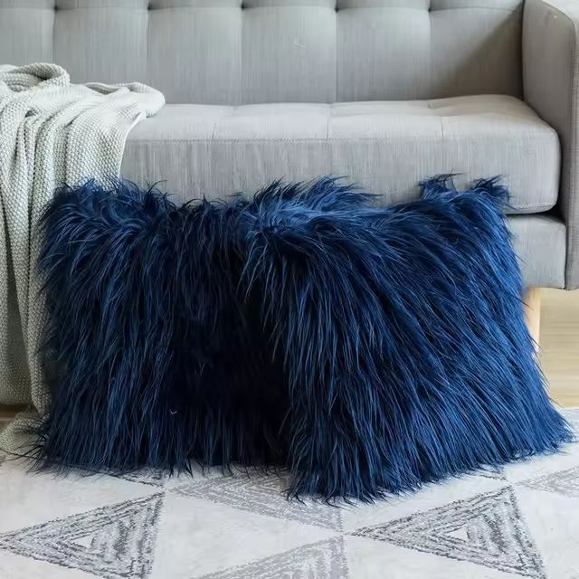Almofada Premium de Pelúcia Turim